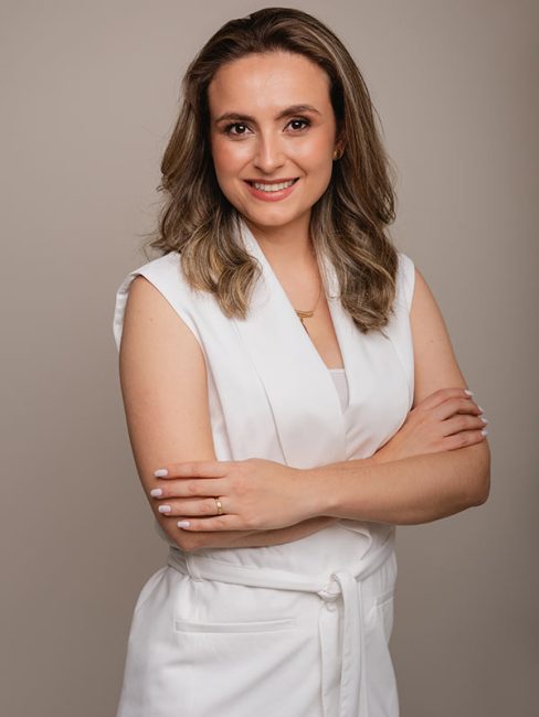 Dra. Louise Verdolin Gastroenterologista